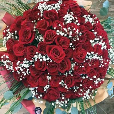 99 Red Roses