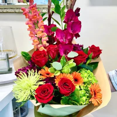 Standing Ovation in Flowers