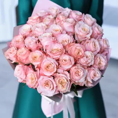 36 pink roses